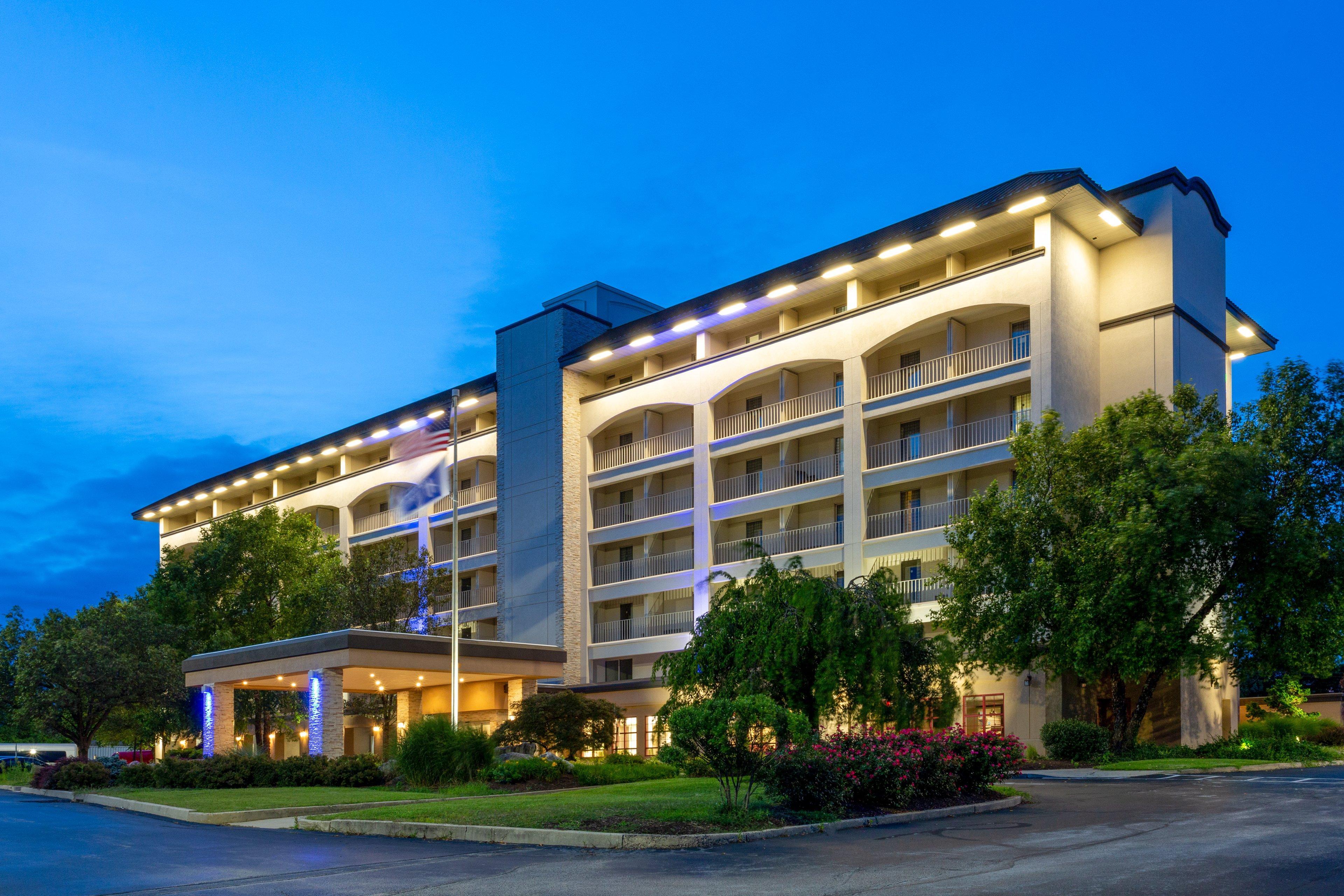 Holiday Inn Express Hotel & Suites King Of Prussia, An Ihg Hotel Exterior photo